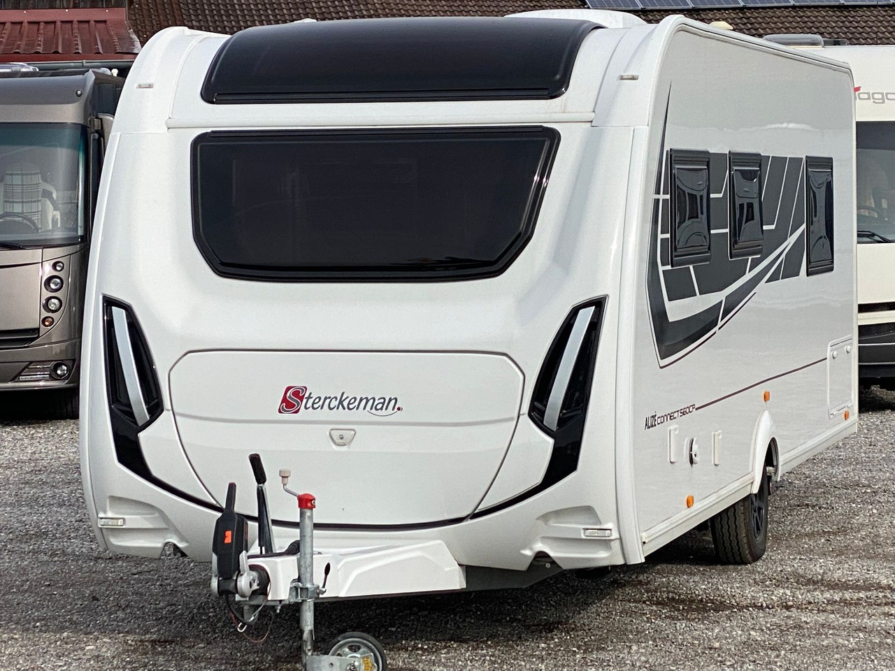 Sterckeman Alize Connect 560 CP, Quennsbett, Mover, Klima - Kamp prikolica: slika Sterckeman Alize Connect 560 CP, Quennsbett, Mover, Klima - Kamp prikolica Sterckeman Alize Connect 560 CP, Quennsbett, Mover, Klima - Kamp prikolica: slika Sterckeman Alize Connect 560 CP, Quennsbett, Mover, Klima - Kamp prikolica