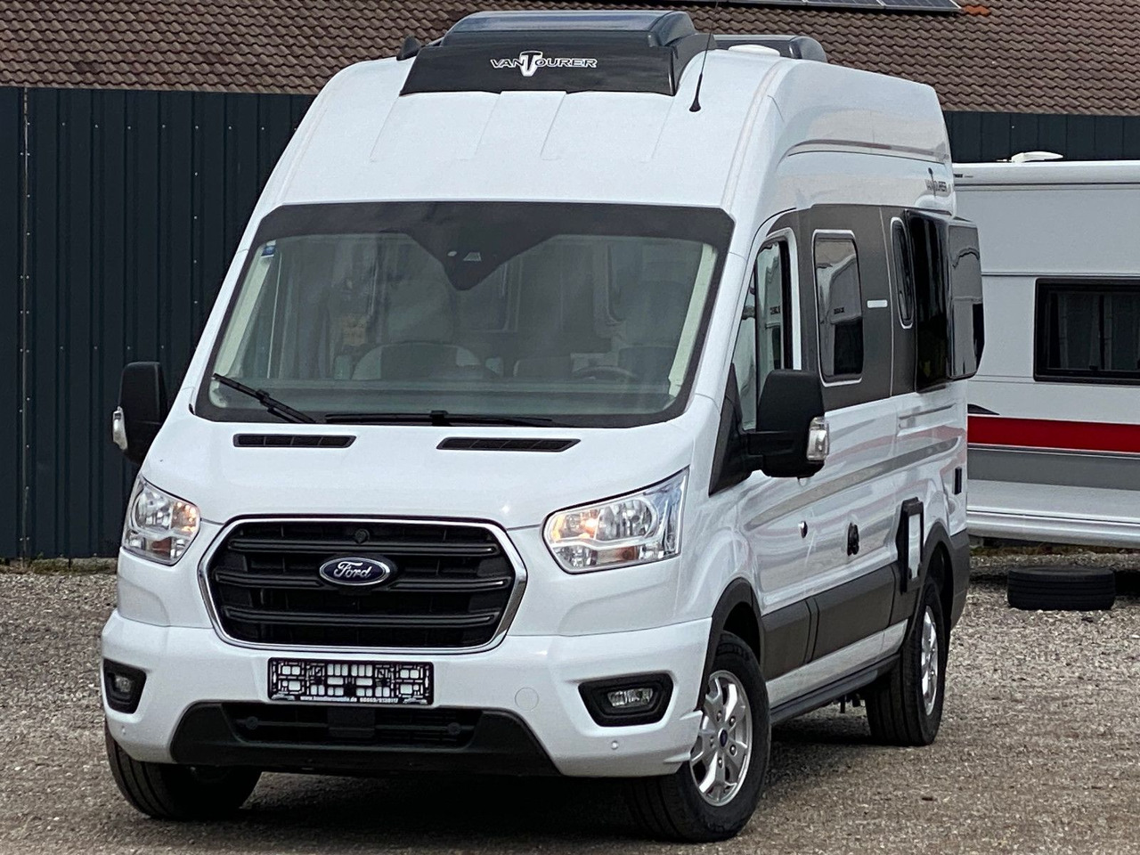 VANTourer 600 MQ,Dieselstandheizung - Kamp kombi: slika VANTourer 600 MQ,Dieselstandheizung - Kamp kombi VANTourer 600 MQ,Dieselstandheizung - Kamp kombi: slika VANTourer 600 MQ,Dieselstandheizung - Kamp kombi