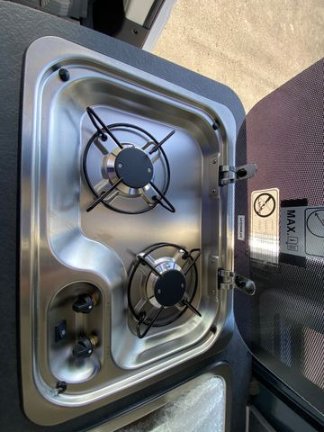 Novi Kamp kombi VANTourer 600MQ, D ,Dieselstandheizung: slika Novi Kamp kombi VANTourer 600MQ, D ,Dieselstandheizung