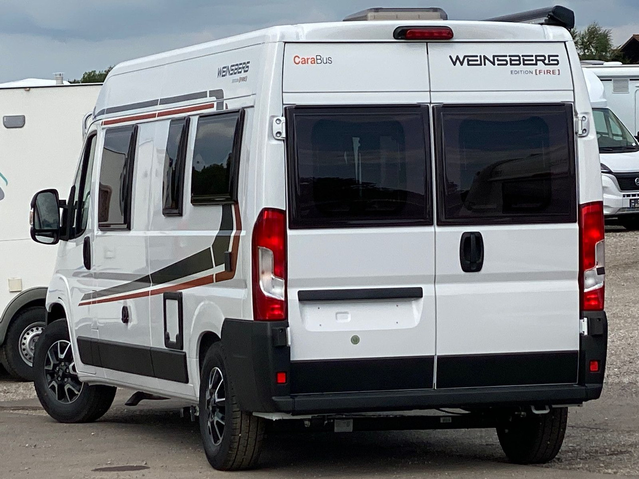Weinsberg CaraBus 600 MQ EDITION Fire - Kamp kombi: slika Weinsberg CaraBus 600 MQ EDITION Fire - Kamp kombi Weinsberg CaraBus 600 MQ EDITION Fire - Kamp kombi: slika Weinsberg CaraBus 600 MQ EDITION Fire - Kamp kombi
