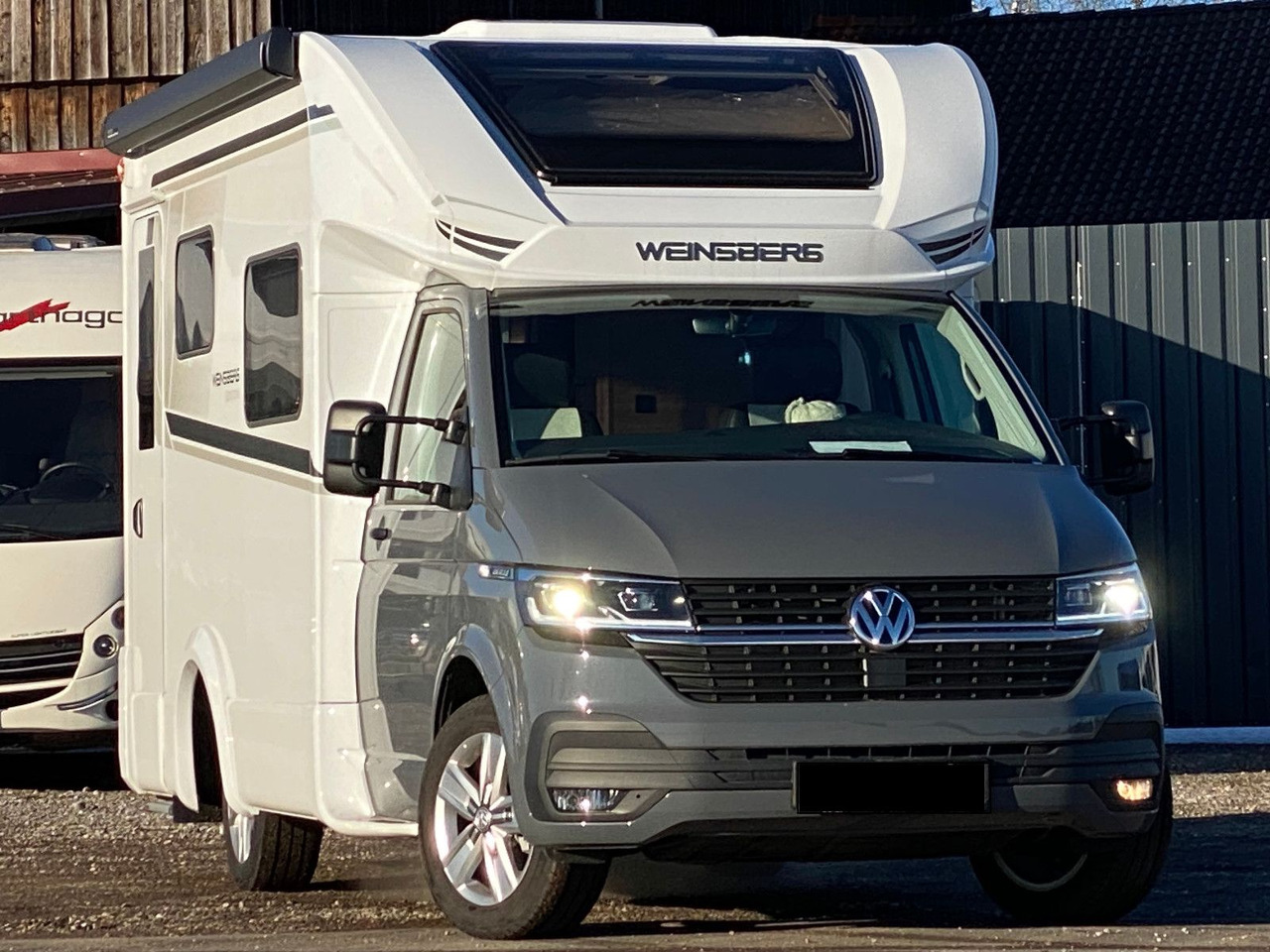 Weinsberg X-Cursion Van Edition 500 LT, Automatik,AHK - Poluintegrirani kamper: slika Weinsberg X-Cursion Van Edition 500 LT, Automatik,AHK - Poluintegrirani kamper Weinsberg X-Cursion Van Edition 500 LT, Automatik,AHK - Poluintegrirani kamper: slika Weinsberg X-Cursion Van Edition 500 LT, Automatik,AHK - Poluintegrirani kamper