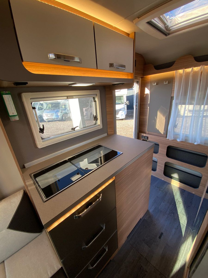 Poluintegrirani kamper Weinsberg X-Cursion Van Edition 500 LT,  Automatik,AHK: slika Poluintegrirani kamper Weinsberg X-Cursion Van Edition 500 LT,  Automatik,AHK