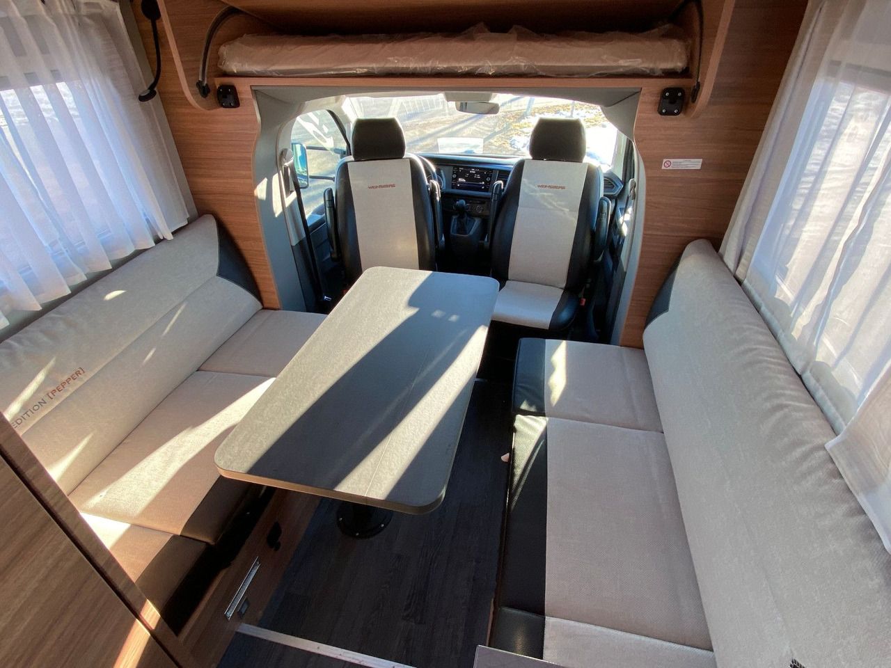 Poluintegrirani kamper Weinsberg X-Cursion Van Edition 500 LT,  Automatik,AHK: slika Poluintegrirani kamper Weinsberg X-Cursion Van Edition 500 LT,  Automatik,AHK