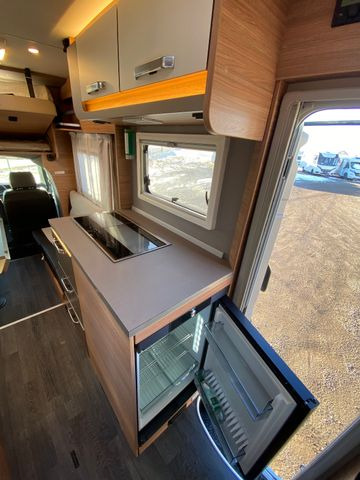 Poluintegrirani kamper Weinsberg X-Cursion Van Edition 500 LT,  Automatik,AHK: slika Poluintegrirani kamper Weinsberg X-Cursion Van Edition 500 LT,  Automatik,AHK