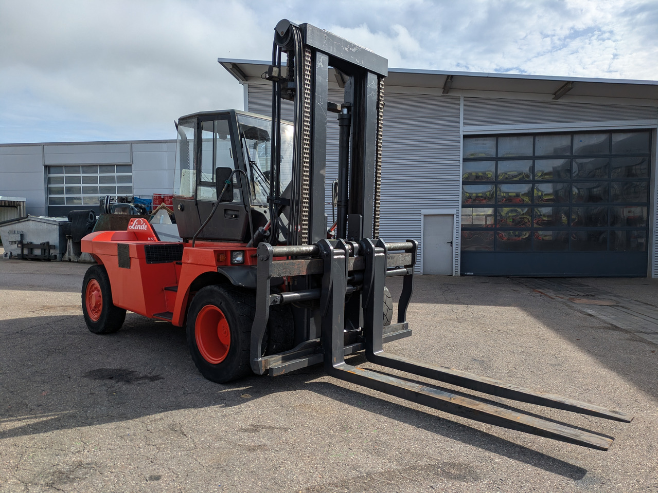 H150 Diesel Schwerlaststapler Bj:07 BStd: 5223h neue Gabeln - Diesel viličar: slika H150 Diesel Schwerlaststapler Bj:07 BStd: 5223h neue Gabeln - Diesel viličar H150 Diesel Schwerlaststapler Bj:07 BStd: 5223h neue Gabeln - Diesel viličar: slika H150 Diesel Schwerlaststapler Bj:07 BStd: 5223h neue Gabeln - Diesel viličar