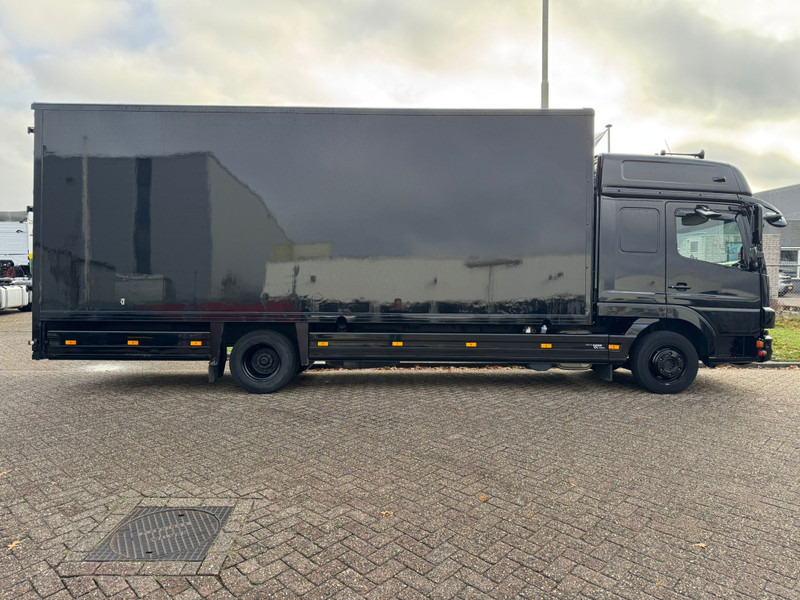 Mercedes-Benz ATEGO 818 / 228.000..KM!! / Sleeping Cab / TUV: 7-2026 / NL Truck - Kamion sandučar: slika Mercedes-Benz ATEGO 818 / 228.000..KM!! / Sleeping Cab / TUV: 7-2026 / NL Truck - Kamion sandučar Mercedes-Benz ATEGO 818 / 228.000..KM!! / Sleeping Cab / TUV: 7-2026 / NL Truck - Kamion sandučar: slika Mercedes-Benz ATEGO 818 / 228.000..KM!! / Sleeping Cab / TUV: 7-2026 / NL Truck - Kamion sandučar