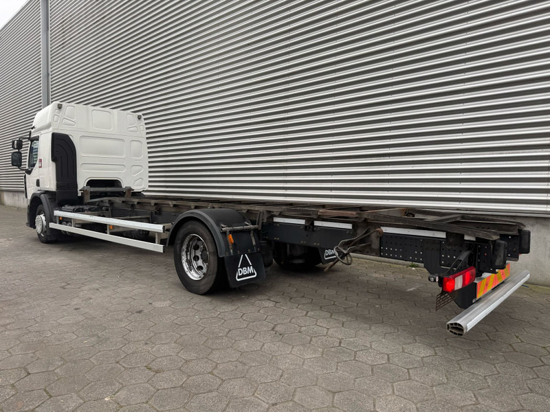 Renault D16 / BDF / Wide / 4 In Stock / Tuv: 6-2025 / Belgium Truck - Transporter kontejnera/ Kamion s izmjenjivim sanducima: slika Renault D16 / BDF / Wide / 4 In Stock / Tuv: 6-2025 / Belgium Truck - Transporter kontejnera/ Kamion s izmjenjivim sanducima Renault D16 / BDF / Wide / 4 In Stock / Tuv: 6-2025 / Belgium Truck - Transporter kontejnera/ Kamion s izmjenjivim sanducima: slika Renault D16 / BDF / Wide / 4 In Stock / Tuv: 6-2025 / Belgium Truck - Transporter kontejnera/ Kamion s izmjenjivim sanducima