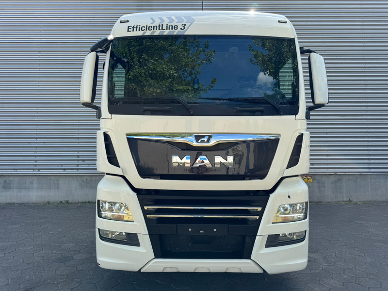MAN TGX 18.500 XLX / Intarder / Roof Klima / 2 Tanks - Tegljač: slika MAN TGX 18.500 XLX / Intarder / Roof Klima / 2 Tanks - Tegljač MAN TGX 18.500 XLX / Intarder / Roof Klima / 2 Tanks - Tegljač: slika MAN TGX 18.500 XLX / Intarder / Roof Klima / 2 Tanks - Tegljač
