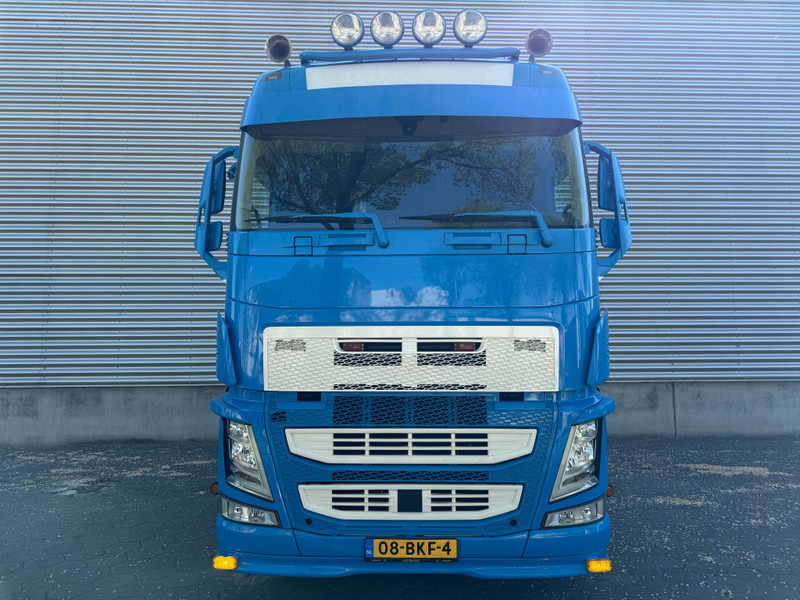 Volvo FH 460 / I-Shift / 2 Tanks / Tuv: 2-2026 / NL Truck - Tegljač: slika Volvo FH 460 / I-Shift / 2 Tanks / Tuv: 2-2026 / NL Truck - Tegljač Volvo FH 460 / I-Shift / 2 Tanks / Tuv: 2-2026 / NL Truck - Tegljač: slika Volvo FH 460 / I-Shift / 2 Tanks / Tuv: 2-2026 / NL Truck - Tegljač