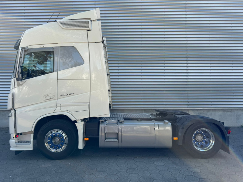 Volvo FH 460 / I-Shift / Dual Clutch / I-Park Cool / NEW TUV / New Tacho / NL Truck - Tegljač: slika Volvo FH 460 / I-Shift / Dual Clutch / I-Park Cool / NEW TUV / New Tacho / NL Truck - Tegljač Volvo FH 460 / I-Shift / Dual Clutch / I-Park Cool / NEW TUV / New Tacho / NL Truck - Tegljač: slika Volvo FH 460 / I-Shift / Dual Clutch / I-Park Cool / NEW TUV / New Tacho / NL Truck - Tegljač