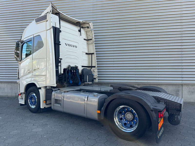 Volvo FH 460 / I-Shift / Dual Clutch / I-Park Cool / NEW TUV / New Tacho / NL Truck - Tegljač: slika Volvo FH 460 / I-Shift / Dual Clutch / I-Park Cool / NEW TUV / New Tacho / NL Truck - Tegljač Volvo FH 460 / I-Shift / Dual Clutch / I-Park Cool / NEW TUV / New Tacho / NL Truck - Tegljač: slika Volvo FH 460 / I-Shift / Dual Clutch / I-Park Cool / NEW TUV / New Tacho / NL Truck - Tegljač