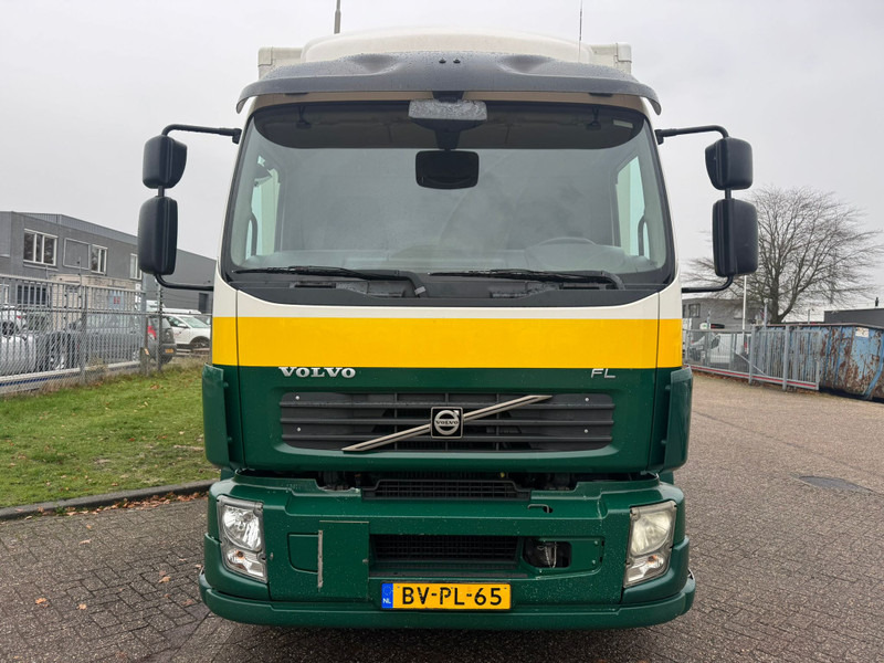 Volvo FL 240 / 6 Cylinder / 18 Tons / Manual / Tail Lift / TUV:1-2026 / NL Truck - Kamion sandučar: slika Volvo FL 240 / 6 Cylinder / 18 Tons / Manual / Tail Lift / TUV:1-2026 / NL Truck - Kamion sandučar Volvo FL 240 / 6 Cylinder / 18 Tons / Manual / Tail Lift / TUV:1-2026 / NL Truck - Kamion sandučar: slika Volvo FL 240 / 6 Cylinder / 18 Tons / Manual / Tail Lift / TUV:1-2026 / NL Truck - Kamion sandučar