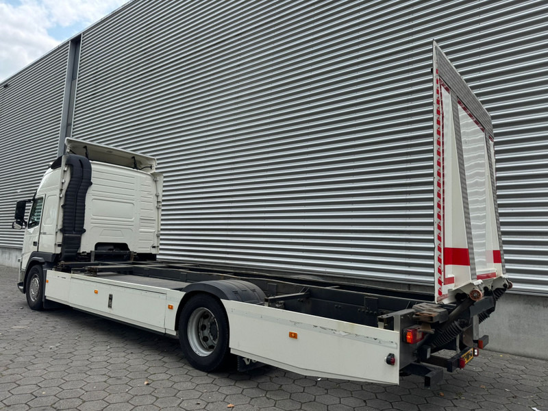 Volvo FM 330 XL EEV / I-Shift / VEB+ / 334.000..KM!! / Tail Lift / NL Truck - Transporter kontejnera/ Kamion s izmjenjivim sanducima: slika Volvo FM 330 XL EEV / I-Shift / VEB+ / 334.000..KM!! / Tail Lift / NL Truck - Transporter kontejnera/ Kamion s izmjenjivim sanducima Volvo FM 330 XL EEV / I-Shift / VEB+ / 334.000..KM!! / Tail Lift / NL Truck - Transporter kontejnera/ Kamion s izmjenjivim sanducima: slika Volvo FM 330 XL EEV / I-Shift / VEB+ / 334.000..KM!! / Tail Lift / NL Truck - Transporter kontejnera/ Kamion s izmjenjivim sanducima