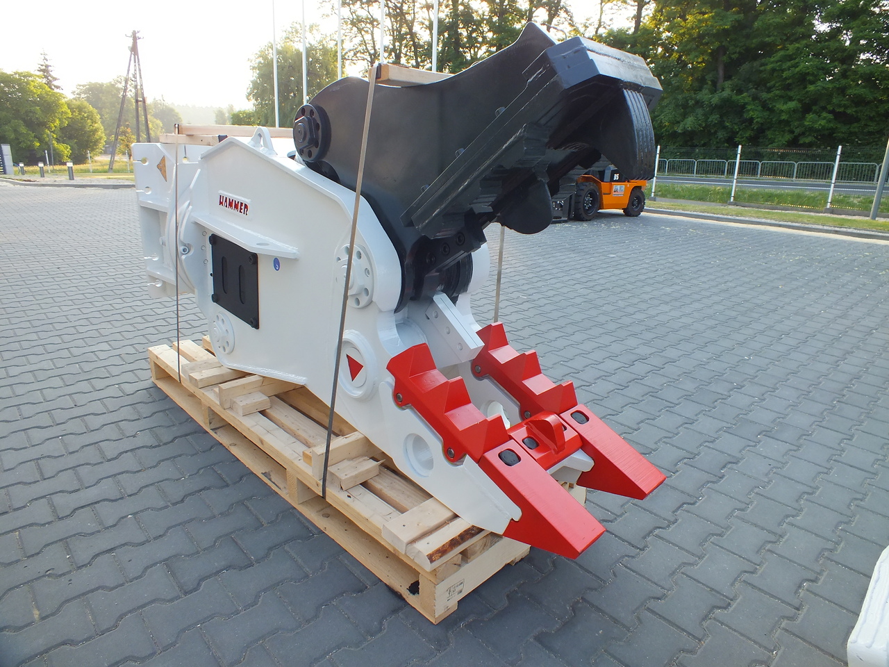 DEMOQ DRK 21 Hydraulic Rotating Pulveriser Crusher 2000 KG - Škare za rušenje za Bager: slika DEMOQ DRK 21 Hydraulic Rotating Pulveriser Crusher 2000 KG - Škare za rušenje za Bager DEMOQ DRK 21 Hydraulic Rotating Pulveriser Crusher 2000 KG - Škare za rušenje za Bager: slika DEMOQ DRK 21 Hydraulic Rotating Pulveriser Crusher 2000 KG - Škare za rušenje za Bager