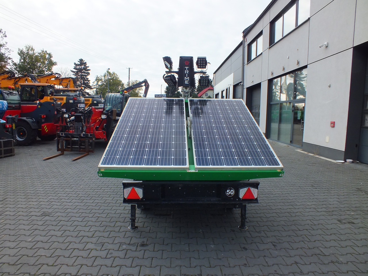 TRIME X-SOLAR - Rasvjetni stup za Bager: slika TRIME X-SOLAR - Rasvjetni stup za Bager TRIME X-SOLAR - Rasvjetni stup za Bager: slika TRIME X-SOLAR - Rasvjetni stup za Bager