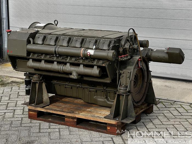 Deutz AG F12L413 - Motor: slika Deutz AG F12L413 - Motor Deutz AG F12L413 - Motor: slika Deutz AG F12L413 - Motor