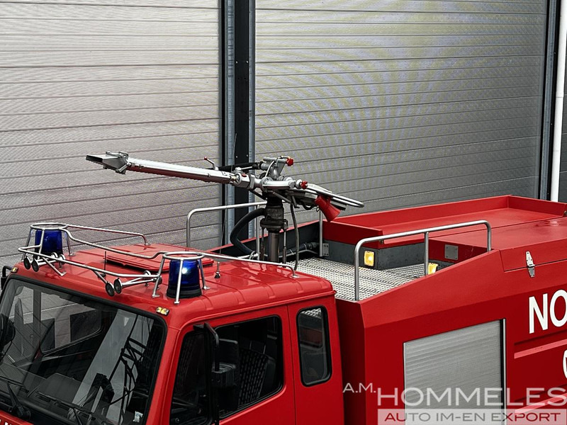 Mercedes-Benz 1831 AK 4x4 - Vatrogasno vozilo: slika Mercedes-Benz 1831 AK 4x4 - Vatrogasno vozilo Mercedes-Benz 1831 AK 4x4 - Vatrogasno vozilo: slika Mercedes-Benz 1831 AK 4x4 - Vatrogasno vozilo