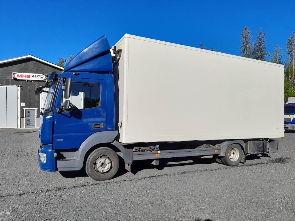 Mercedes-Benz Atego 821 - Kamion hladnjača: slika Mercedes-Benz Atego 821 - Kamion hladnjača Mercedes-Benz Atego 821 - Kamion hladnjača: slika Mercedes-Benz Atego 821 - Kamion hladnjača