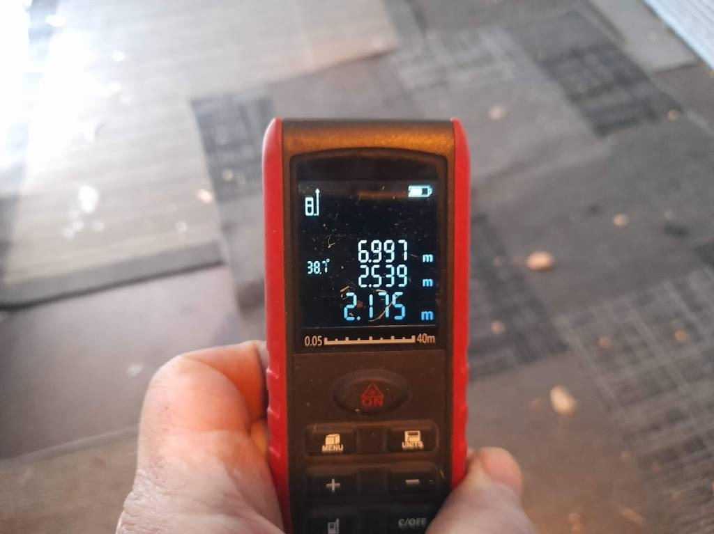 Kamion sandučar Mercedes-Benz Atego: slika Kamion sandučar Mercedes-Benz Atego