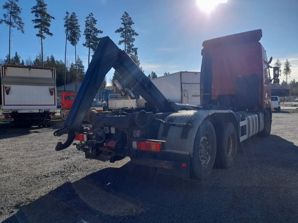 Volvo FH 13 480 - Kamion s kukastom dizalicom: slika Volvo FH 13 480 - Kamion s kukastom dizalicom Volvo FH 13 480 - Kamion s kukastom dizalicom: slika Volvo FH 13 480 - Kamion s kukastom dizalicom