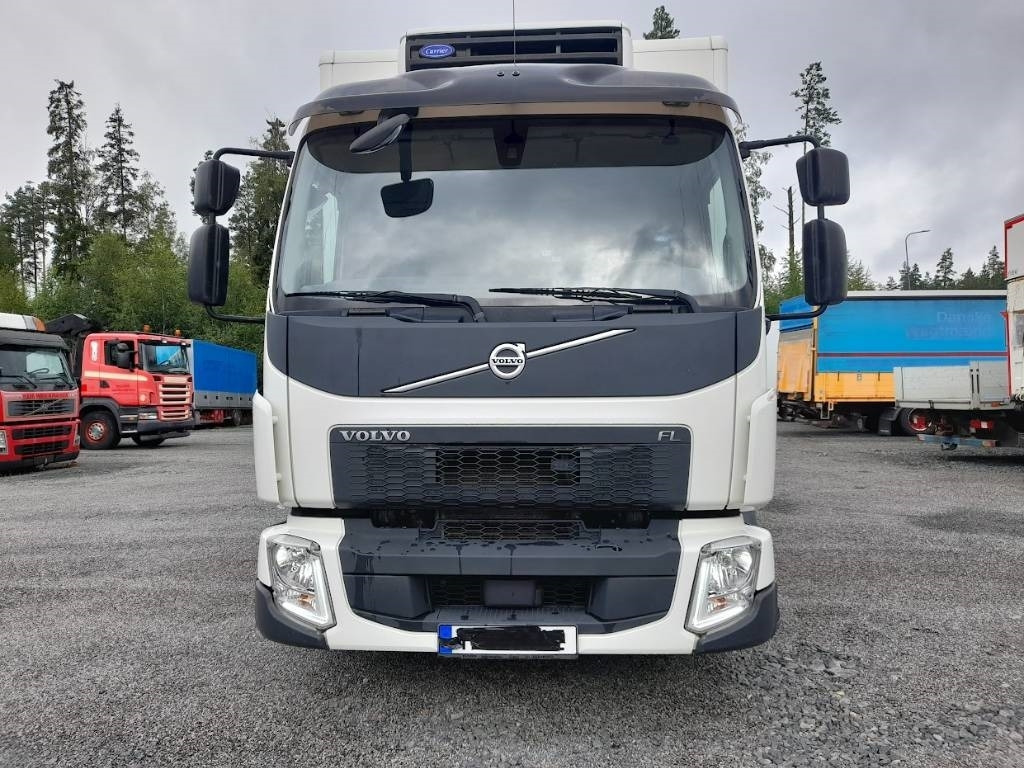 Volvo FL 210 - Kamion hladnjača: slika Volvo FL 210 - Kamion hladnjača Volvo FL 210 - Kamion hladnjača: slika Volvo FL 210 - Kamion hladnjača