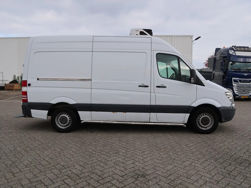 Mercedes-Benz Sprinter 311 CDI, L2H2, Manual, Carrier, TUV, NL Van, Top! - Dostavno vozilo hladnjača: slika Mercedes-Benz Sprinter 311 CDI, L2H2, Manual, Carrier, TUV, NL Van, Top! - Dostavno vozilo hladnjača Mercedes-Benz Sprinter 311 CDI, L2H2, Manual, Carrier, TUV, NL Van, Top! - Dostavno vozilo hladnjača: slika Mercedes-Benz Sprinter 311 CDI, L2H2, Manual, Carrier, TUV, NL Van, Top! - Dostavno vozilo hladnjača