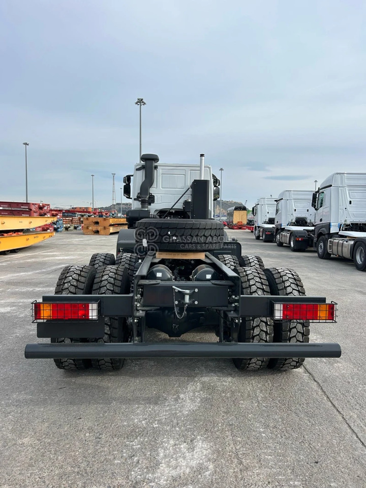 ASTRA HD9 8x4 CHASSIS - Barcelona Stock - Kamion-šasija: slika ASTRA HD9 8x4 CHASSIS - Barcelona Stock - Kamion-šasija ASTRA HD9 8x4 CHASSIS - Barcelona Stock - Kamion-šasija: slika ASTRA HD9 8x4 CHASSIS - Barcelona Stock - Kamion-šasija