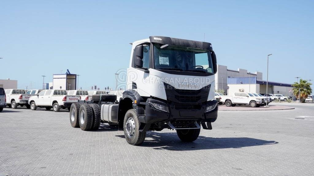 IVECO T-WAY Chassis 6×6 AD380T47WH WHEELBASE 4500 MY25 - Kamion-šasija: slika IVECO T-WAY Chassis 6×6 AD380T47WH WHEELBASE 4500 MY25 - Kamion-šasija IVECO T-WAY Chassis 6×6 AD380T47WH WHEELBASE 4500 MY25 - Kamion-šasija: slika IVECO T-WAY Chassis 6×6 AD380T47WH WHEELBASE 4500 MY25 - Kamion-šasija