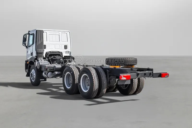 Iveco T-WAY AD380T47H 6x4 R24 Tyres Chassis - Barcelona Stock - Kamion-šasija: slika Iveco T-WAY AD380T47H 6x4 R24 Tyres Chassis - Barcelona Stock - Kamion-šasija Iveco T-WAY AD380T47H 6x4 R24 Tyres Chassis - Barcelona Stock - Kamion-šasija: slika Iveco T-WAY AD380T47H 6x4 R24 Tyres Chassis - Barcelona Stock - Kamion-šasija