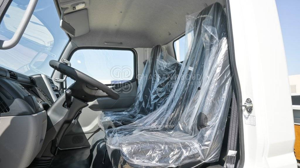MITSUBISHI CANTER CARGO BODY,170L TANK (4×2) 4.2 TON DIESEL MY24 - Kamion s otvorenim sandukom: slika MITSUBISHI CANTER CARGO BODY,170L TANK (4×2) 4.2 TON DIESEL MY24 - Kamion s otvorenim sandukom MITSUBISHI CANTER CARGO BODY,170L TANK (4×2) 4.2 TON DIESEL MY24 - Kamion s otvorenim sandukom: slika MITSUBISHI CANTER CARGO BODY,170L TANK (4×2) 4.2 TON DIESEL MY24 - Kamion s otvorenim sandukom