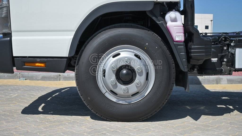 MITSUBISHI CANTER CHASSIS,170L TANK (4×2) 4.2 TON DIESEL MY24 - Kamion-šasija: slika MITSUBISHI CANTER CHASSIS,170L TANK (4×2) 4.2 TON DIESEL MY24 - Kamion-šasija MITSUBISHI CANTER CHASSIS,170L TANK (4×2) 4.2 TON DIESEL MY24 - Kamion-šasija: slika MITSUBISHI CANTER CHASSIS,170L TANK (4×2) 4.2 TON DIESEL MY24 - Kamion-šasija