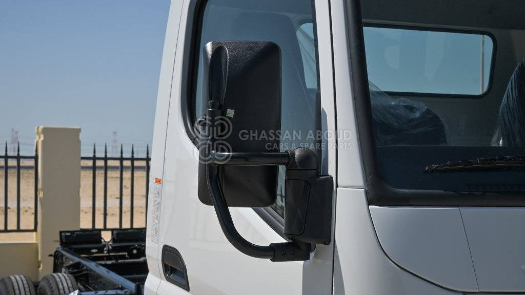 Kamion-šasija MITSUBISHI CANTER CHASSIS,170L TANK (4×2) 4.2 TON DIESEL MY24: slika Kamion-šasija MITSUBISHI CANTER CHASSIS,170L TANK (4×2) 4.2 TON DIESEL MY24