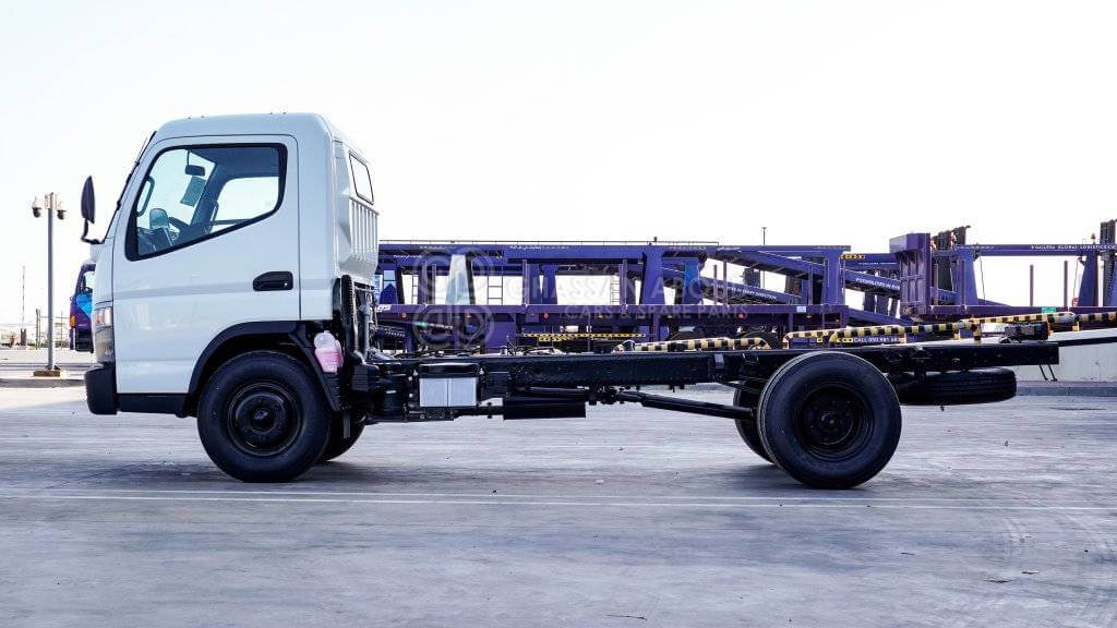 MITSUBISHI CANTER CHASSIS PAYLOAD 5 TON APPROX SINGLE CAB WITH A/C 4X2 LIGHT DUTY MY2024 - Kamion-šasija: slika MITSUBISHI CANTER CHASSIS PAYLOAD 5 TON APPROX SINGLE CAB WITH A/C 4X2 LIGHT DUTY MY2024 - Kamion-šasija MITSUBISHI CANTER CHASSIS PAYLOAD 5 TON APPROX SINGLE CAB WITH A/C 4X2 LIGHT DUTY MY2024 - Kamion-šasija: slika MITSUBISHI CANTER CHASSIS PAYLOAD 5 TON APPROX SINGLE CAB WITH A/C 4X2 LIGHT DUTY MY2024 - Kamion-šasija
