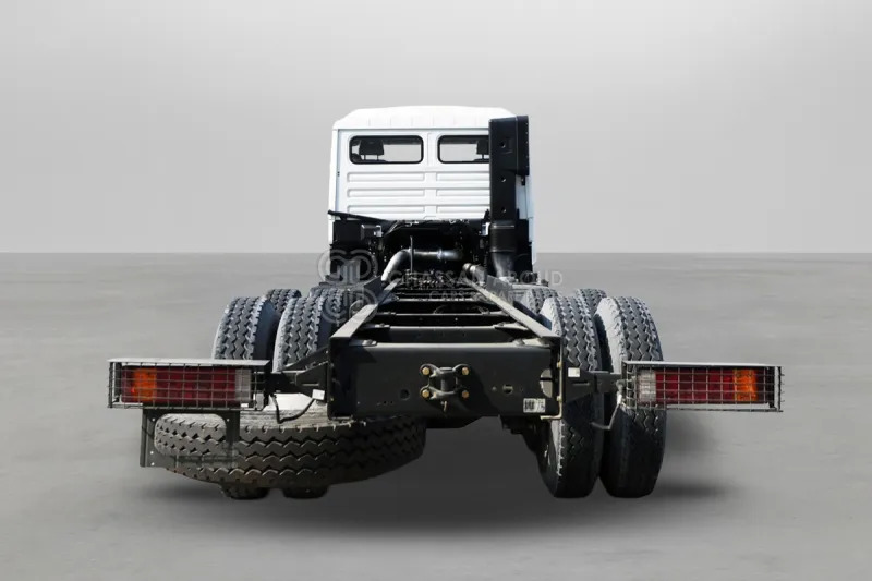 Shacman 6x4 F3000 Chassis - Kamion-šasija: slika Shacman 6x4 F3000 Chassis - Kamion-šasija Shacman 6x4 F3000 Chassis - Kamion-šasija: slika Shacman 6x4 F3000 Chassis - Kamion-šasija