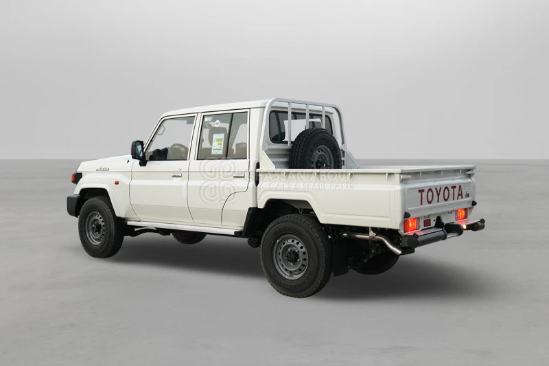 Toyota Land Cruiser Pick Up LC79 4X4 DC - Pick-up: slika Toyota Land Cruiser Pick Up LC79 4X4 DC - Pick-up Toyota Land Cruiser Pick Up LC79 4X4 DC - Pick-up: slika Toyota Land Cruiser Pick Up LC79 4X4 DC - Pick-up