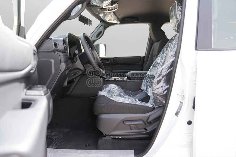 Toyota Prado 4x4 - SUV: slika Toyota Prado 4x4 - SUV Toyota Prado 4x4 - SUV: slika Toyota Prado 4x4 - SUV