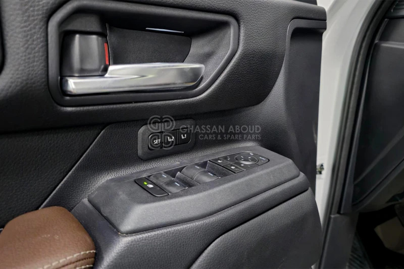 Toyota Prado - SUV: slika Toyota Prado - SUV Toyota Prado - SUV: slika Toyota Prado - SUV