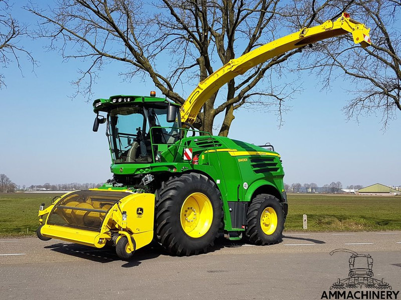 John Deere 6000-7000-8000 series - Silažni kombajn: slika John Deere 6000-7000-8000 series - Silažni kombajn John Deere 6000-7000-8000 series - Silažni kombajn: slika John Deere 6000-7000-8000 series - Silažni kombajn