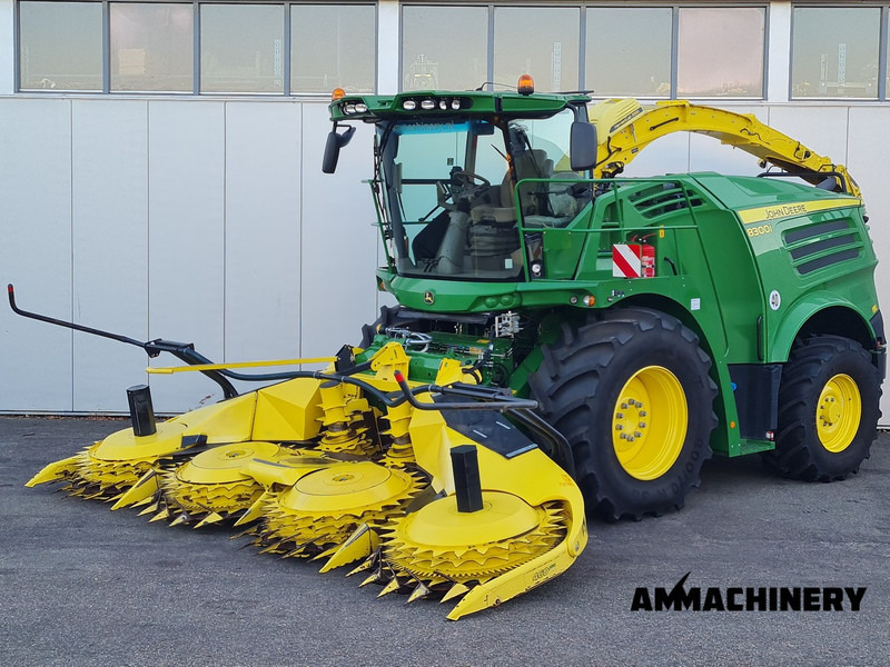 John Deere 8300 pro drive - Silažni kombajn: slika John Deere 8300 pro drive - Silažni kombajn John Deere 8300 pro drive - Silažni kombajn: slika John Deere 8300 pro drive - Silažni kombajn