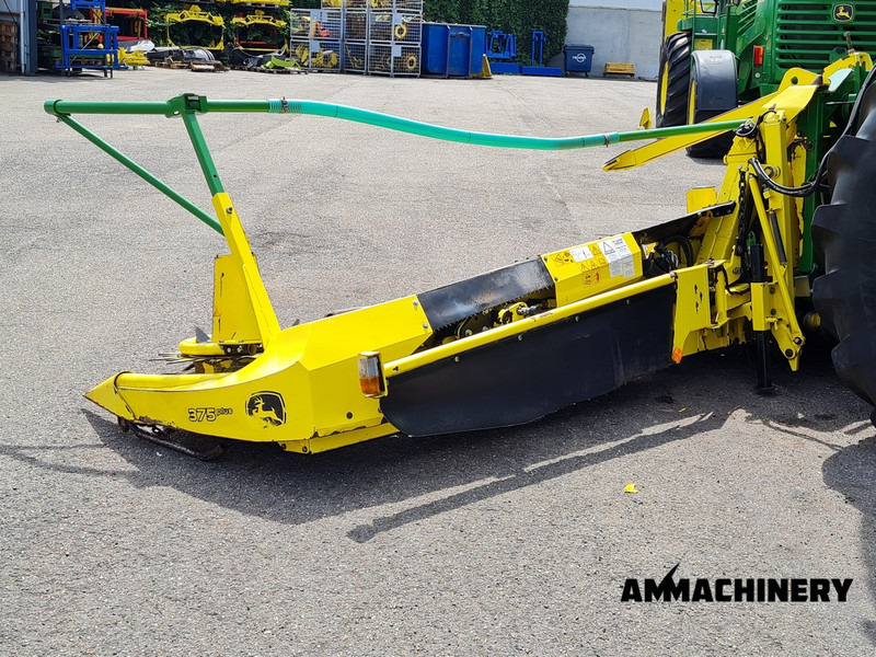 Kemper 375 Plus fits JD rotary corn header - Kombajn za kukuruz: slika Kemper 375 Plus fits JD rotary corn header - Kombajn za kukuruz Kemper 375 Plus fits JD rotary corn header - Kombajn za kukuruz: slika Kemper 375 Plus fits JD rotary corn header - Kombajn za kukuruz