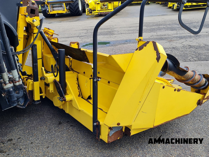 New Holland 420FI - Kombajn za kukuruz: slika New Holland 420FI - Kombajn za kukuruz New Holland 420FI - Kombajn za kukuruz: slika New Holland 420FI - Kombajn za kukuruz