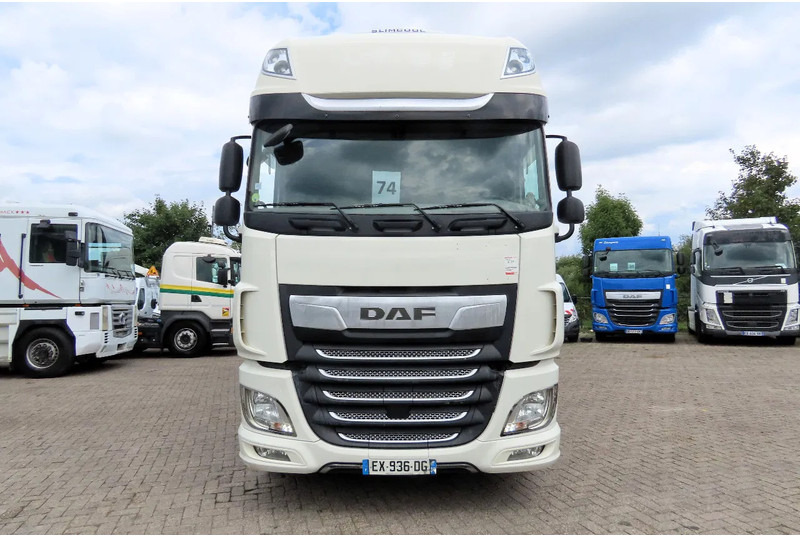 DAF XF 530 6x2 Frigo, lift roof, moving axel, P-cooling, etc - Kamion s ceradom: slika DAF XF 530 6x2 Frigo, lift roof, moving axel, P-cooling, etc - Kamion s ceradom DAF XF 530 6x2 Frigo, lift roof, moving axel, P-cooling, etc - Kamion s ceradom: slika DAF XF 530 6x2 Frigo, lift roof, moving axel, P-cooling, etc - Kamion s ceradom