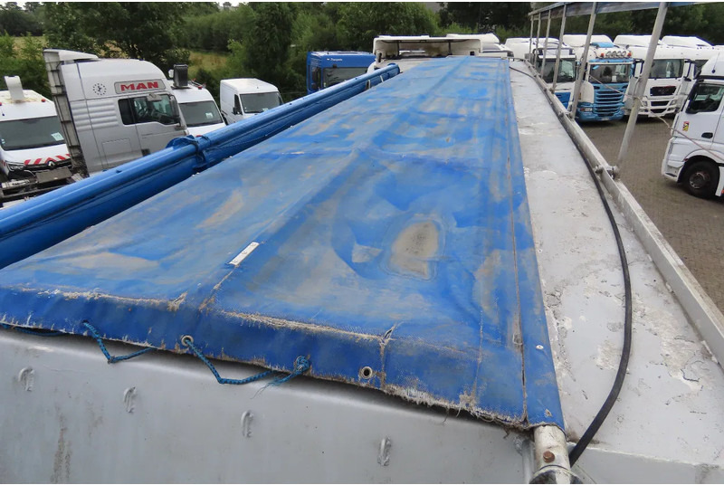 Poluprikolica cisterna ECOVRAC auger, HATZ engine, Radiocontrol, GREAT CONDITION!: slika Poluprikolica cisterna ECOVRAC auger, HATZ engine, Radiocontrol, GREAT CONDITION!