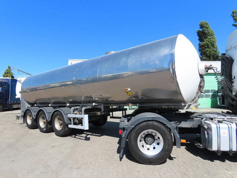 ETA Milk / melk 27200 L (all valid documents for milk transport) - Poluprikolica cisterna: slika ETA Milk / melk 27200 L (all valid documents for milk transport) - Poluprikolica cisterna ETA Milk / melk 27200 L (all valid documents for milk transport) - Poluprikolica cisterna: slika ETA Milk / melk 27200 L (all valid documents for milk transport) - Poluprikolica cisterna