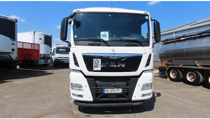MAN TGX 18.480 446577 KM! RETARDER+ liftaxel + moving axel - Kamion s ceradom: slika MAN TGX 18.480 446577 KM! RETARDER+ liftaxel + moving axel - Kamion s ceradom MAN TGX 18.480 446577 KM! RETARDER+ liftaxel + moving axel - Kamion s ceradom: slika MAN TGX 18.480 446577 KM! RETARDER+ liftaxel + moving axel - Kamion s ceradom