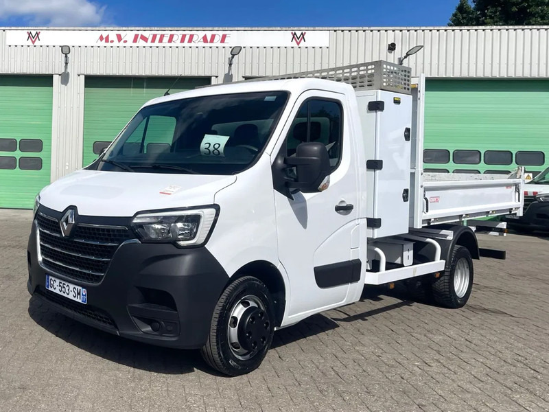 Renault Master 2021 3 seats, Great condition ! EURO 6 - Mali kamion kiper: slika Renault Master 2021 3 seats, Great condition ! EURO 6 - Mali kamion kiper Renault Master 2021 3 seats, Great condition ! EURO 6 - Mali kamion kiper: slika Renault Master 2021 3 seats, Great condition ! EURO 6 - Mali kamion kiper