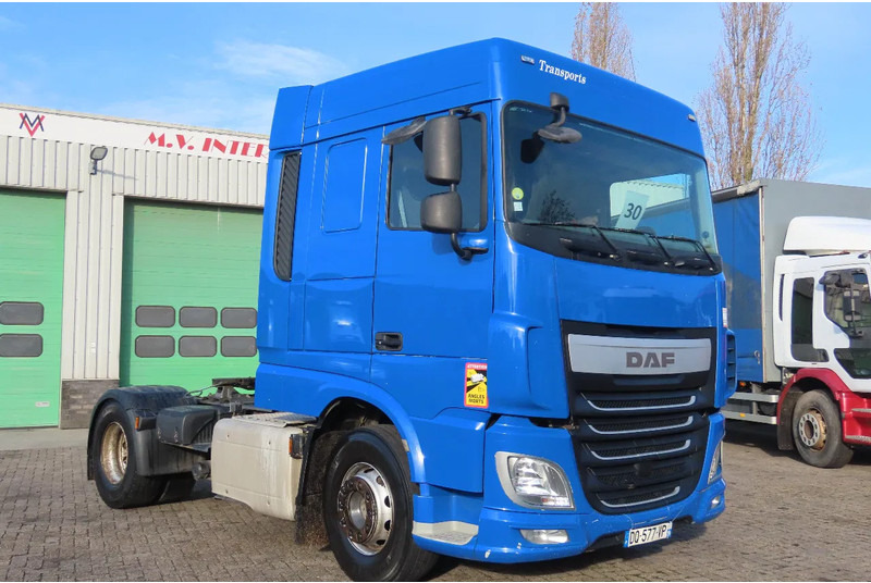 DAF XF 460 Retarder, EURO6 - Tegljač: slika DAF XF 460 Retarder, EURO6 - Tegljač DAF XF 460 Retarder, EURO6 - Tegljač: slika DAF XF 460 Retarder, EURO6 - Tegljač