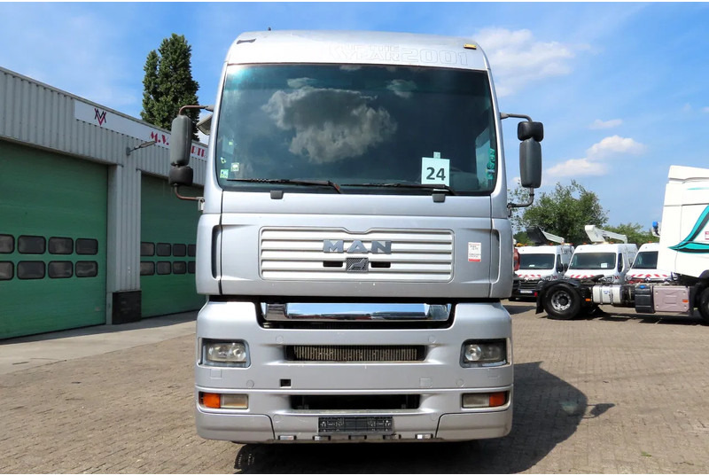 MAN TGA 18.460 Manual diesel pomp! ROYAL TRUCK! - Tegljač: slika MAN TGA 18.460 Manual diesel pomp! ROYAL TRUCK! - Tegljač MAN TGA 18.460 Manual diesel pomp! ROYAL TRUCK! - Tegljač: slika MAN TGA 18.460 Manual diesel pomp! ROYAL TRUCK! - Tegljač