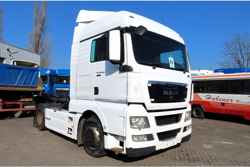 MAN TGX 14.440 EVV EURO5,RETARDER, FRIGO, 2 beds - Tegljač: slika MAN TGX 14.440 EVV EURO5,RETARDER, FRIGO, 2 beds - Tegljač MAN TGX 14.440 EVV EURO5,RETARDER, FRIGO, 2 beds - Tegljač: slika MAN TGX 14.440 EVV EURO5,RETARDER, FRIGO, 2 beds - Tegljač