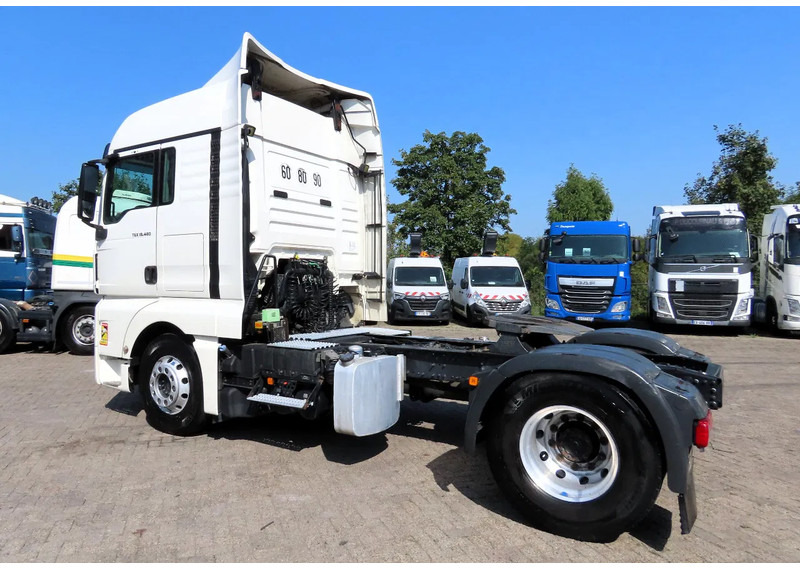 MAN TGX 18.480 RETARDER, 2X FUEL TANK, FRIGO - Tegljač: slika MAN TGX 18.480 RETARDER, 2X FUEL TANK, FRIGO - Tegljač MAN TGX 18.480 RETARDER, 2X FUEL TANK, FRIGO - Tegljač: slika MAN TGX 18.480 RETARDER, 2X FUEL TANK, FRIGO - Tegljač
